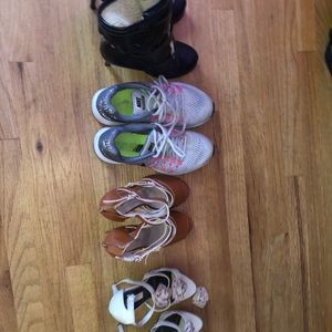 Women’s shoe lot size 8-8.5